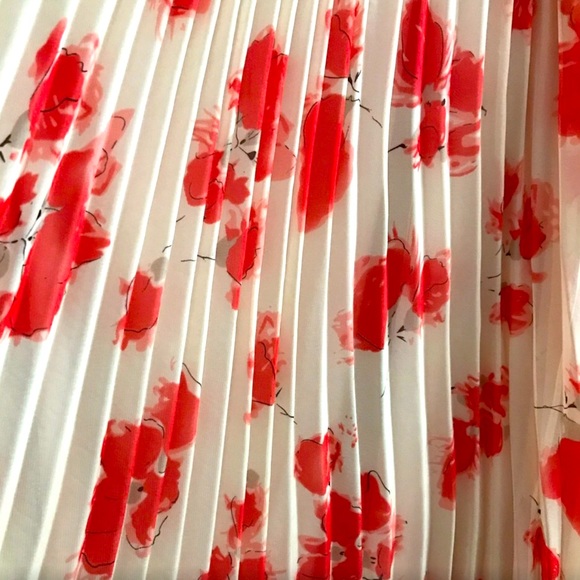 Miss Me Floral dress - Picture 3 of 3